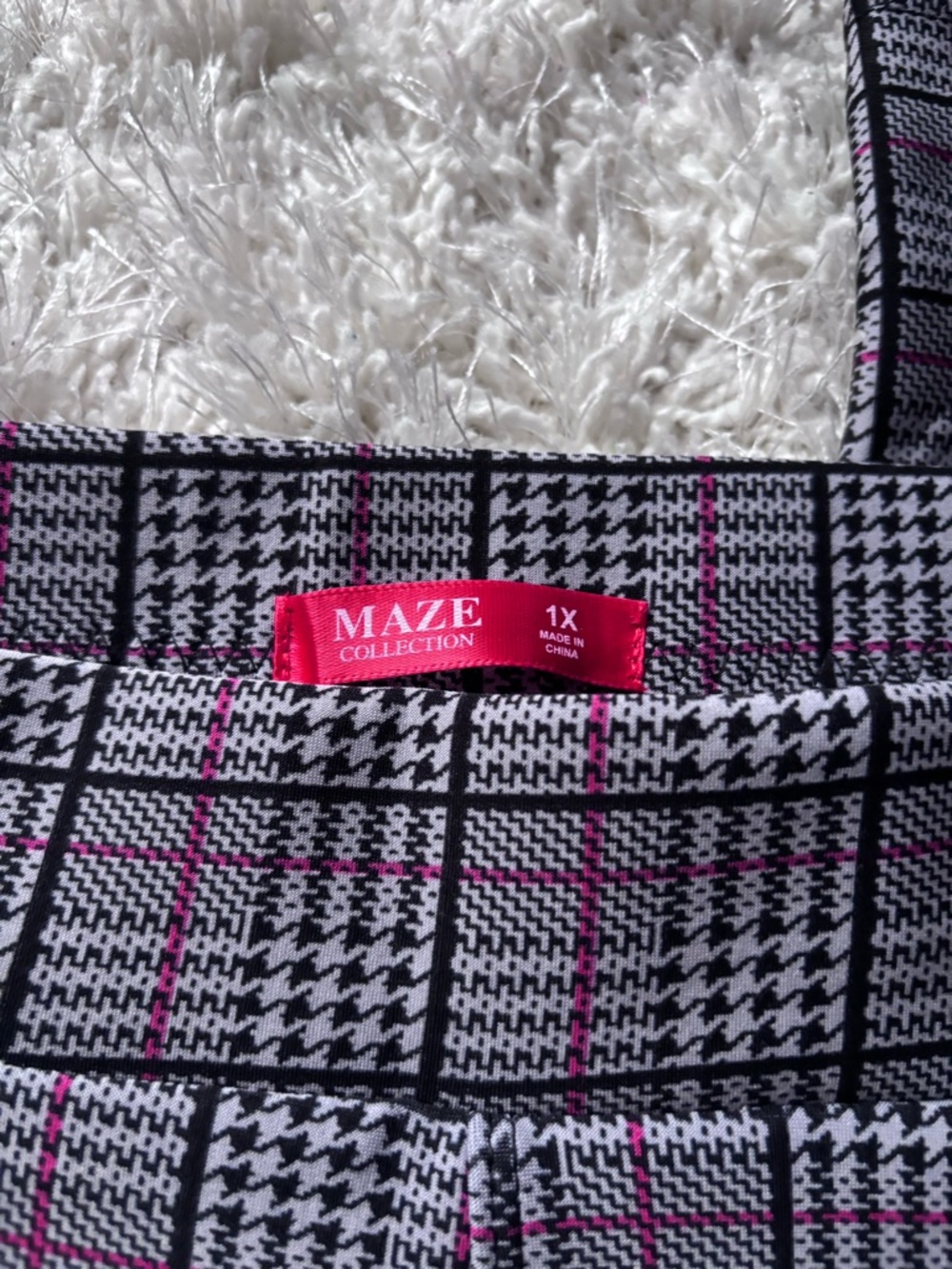 MAZE Gray Plaid Scuba Pants with Pink Windowpane - Picture 3 of 6